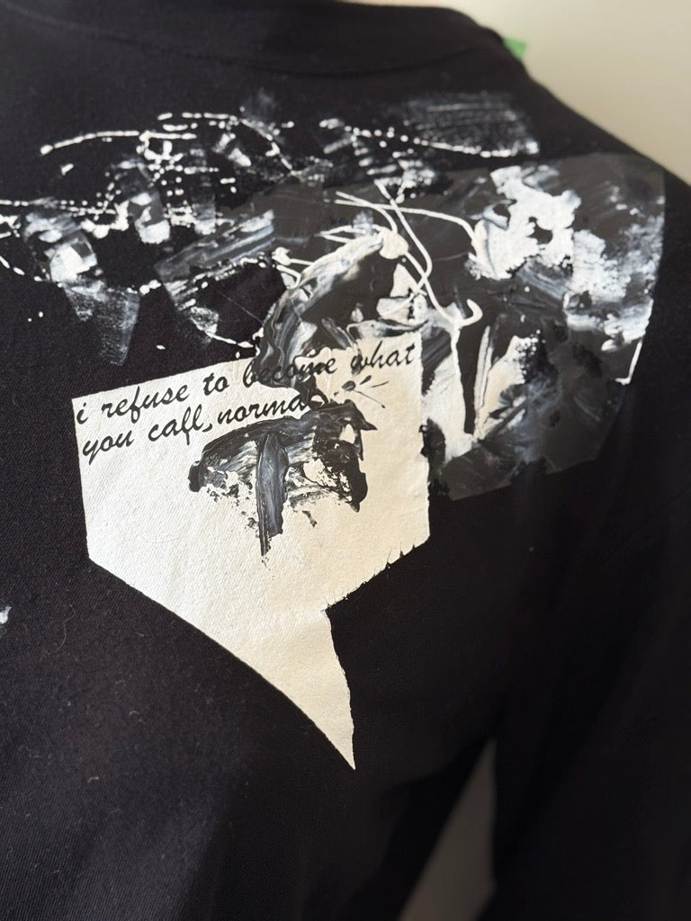 Essential LS Cropped Tee - Normal Art